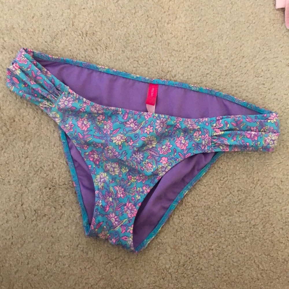 VS floral swim bottoms